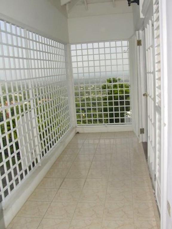 Hill Top Kingston Jamaica Ruang foto